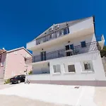 Apartment Charming Arta