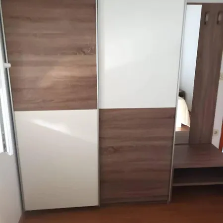 Charming Arta Apartment