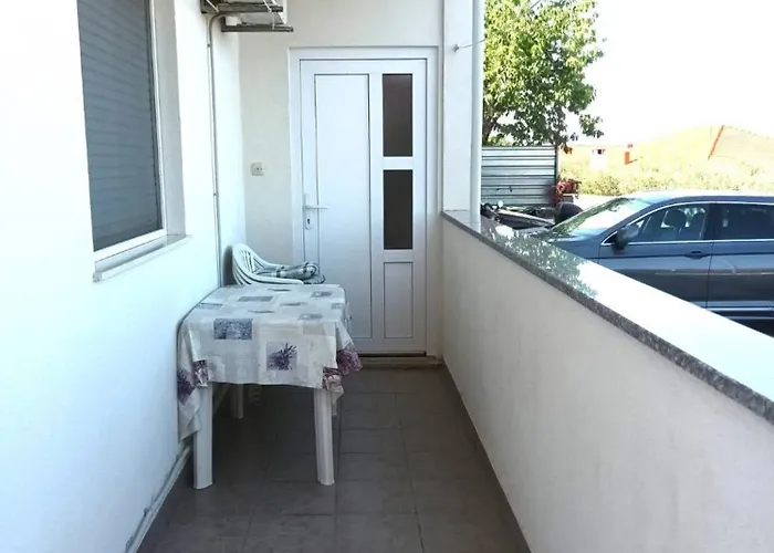 Apartament Charming Arta *